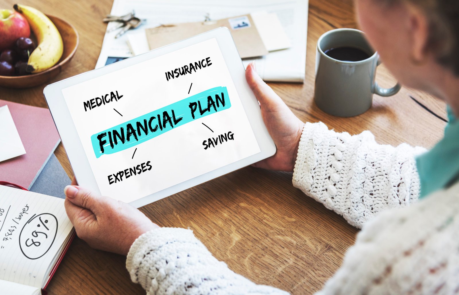 Holiday Expenses Weighing You Down? Lift Your Finances with These Simple Steps