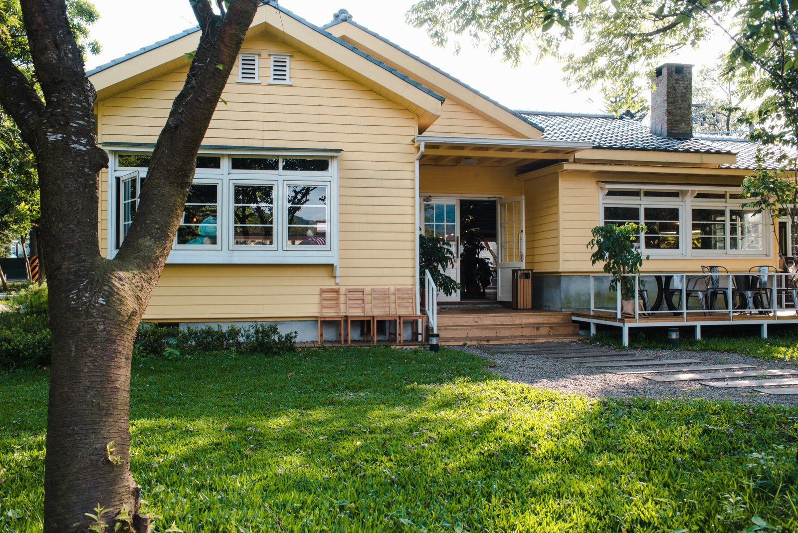 House Hacking 101: Boosting Net Worth Through Strategic Homeownership